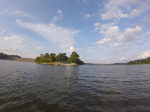 This Serene Lake Near Cincinnati Will Delight You In The Best Ways Possible