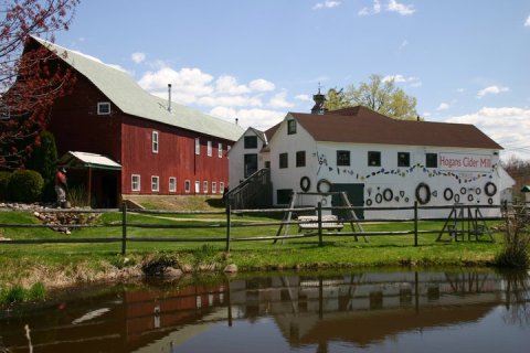 These 5 Charming Cider Mills in Connecticut Will Make Your Fall Complete