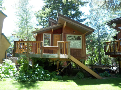 8 Little-Known Treehouses Hiding In Idaho That Make The Most Magical Getaways