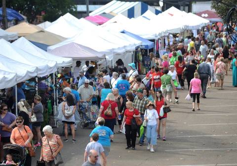 This Mississippi Flea Market Is One Of The Best In The South And You Don't Want To Miss It