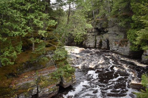 The Unrivaled Canyon Hike In Michigan Everyone Should Take At Least Once