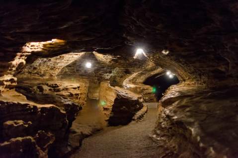 6 Caves Near St. Louis That Are Like Entering Another World