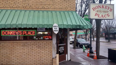 These Eateries Are Proof That Cheesesteaks Are Better In New Jersey