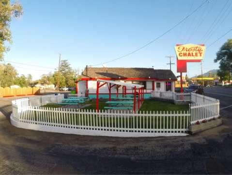 The Old Fashioned Chalet That Serves The Best Burgers And Shakes In Southern California