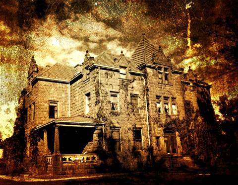 4 Haunted Houses In Montana That Will Terrify You In The Best Way