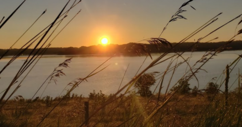 The Sinister Story Behind This Popular Nebraska Lake Will Give You Chills