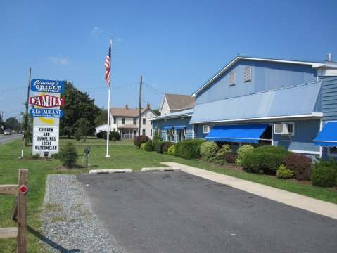 The Incredible Delaware Restaurant That's Way Out In The Boonies But So Worth The Drive