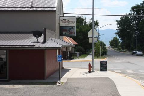 The Incredible Montana Restaurant That's Way Out In The Boonies But So Worth The Drive