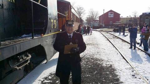 The North Pole Train Ride Near Detroit That Will Take You On An Unforgettable Adventure