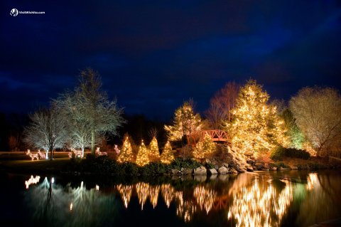 13 Picture Perfect Christmas Towns In Kansas You'll Want To Visit