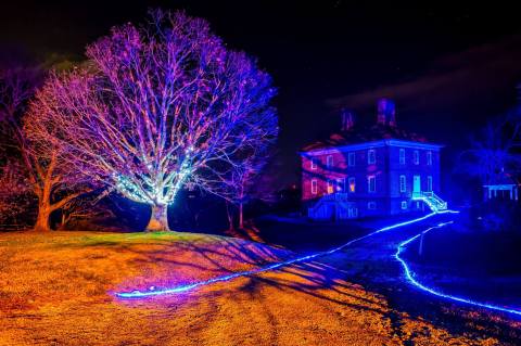 The Magical Maryland Garden That Comes Alive With Light Each Winter