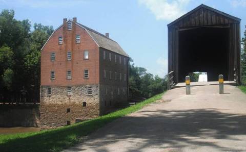 Take A Journey Through This One-Of-A-Kind Bridge Park In Missouri