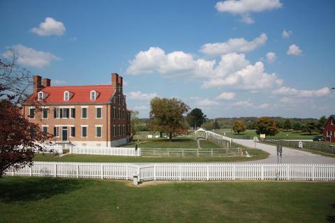 This Little Known Village In Kentucky Makes For The Perfect Day Trip