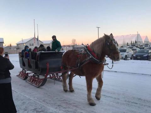 Alaska Has Its Very Own German Christmas Market And You’ll Want To Visit