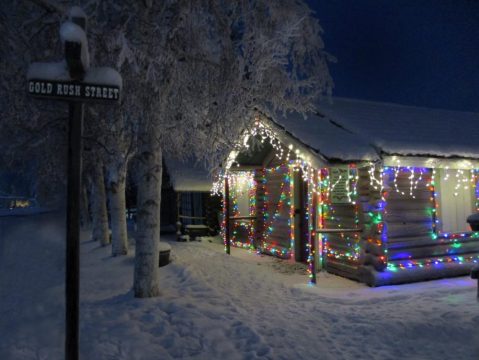 This Park Is The Most Enchanting Place In Alaska At Christmas Time