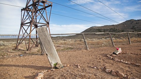 The Story Behind This Haunted Cemetery In Nevada Is Truly Creepy