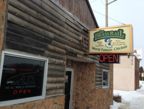 There’s A Small Town In Minnesota Known For Its Truly Epic Chicken