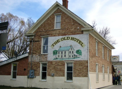 This Unique Montana Restaurant Has An Incredible History