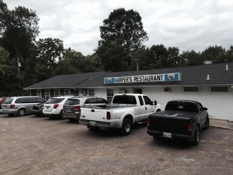 The Incredible Seafood Restaurant You'll Be Shocked To Find In Small Town Kentucky