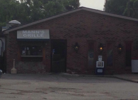 This Restaurant In Indianapolis Doesn't Look Like Much - But The Food Is Amazing