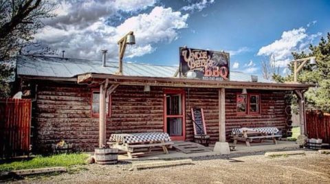 Devour Mouthwatering Smoked Meats At Uncle Beth's BBQ, A Hidden Restaurant In Ohio