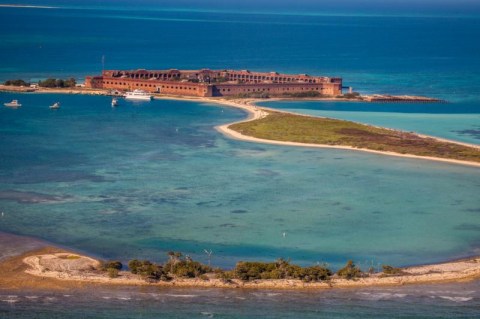 Most People Don’t Know About These Strange Ruins Hiding In Florida