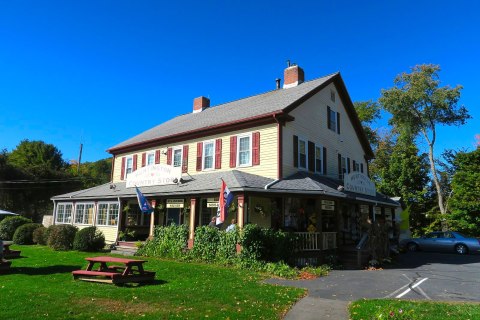 The Massachusetts Store That’s In The Middle Of Nowhere But So Worth The Journey