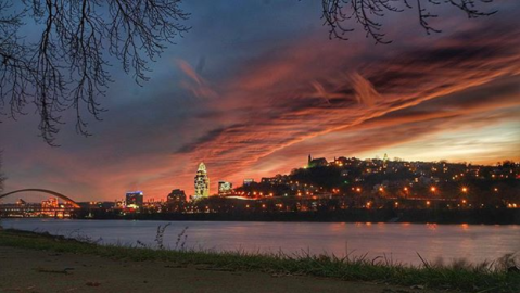 The Tiny Park Across The River With The Most Amazing Views Of Cincinnati You've Ever Seen