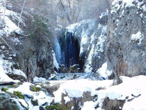 The South Dakota Trail That's Even More Breathtaking In The Winter