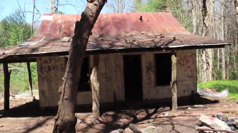 Hike To This Abandoned Town In North Carolina That’s Rumored To Be Haunted