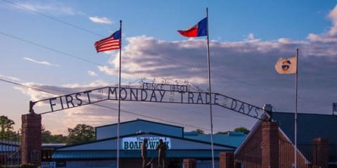 You Could Easily Spend All Weekend At This Enormous Dallas - Fort Worth Area Flea Market