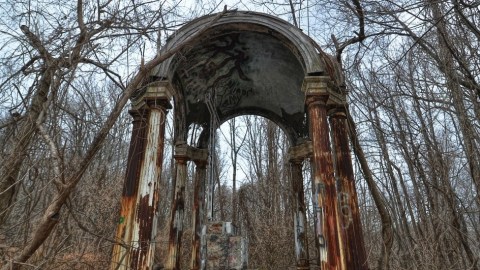 Most People Don’t Know About These Strange Ruins Hiding In Maryland