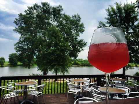 This Perfect Missouri Vineyard Has Amazing Wine And Even Lets You Spend The Night