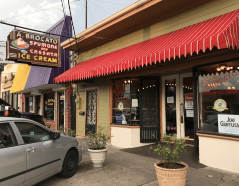 This Historic New Orleans Bakery Has Some Of The Best Cannolis You've Ever Tasted