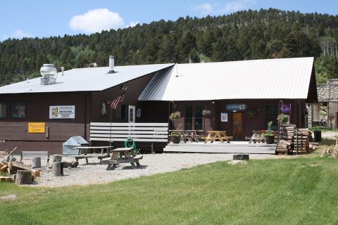 The Montana Steakhouse In The Middle Of Nowhere That’s One Of The Best On Earth