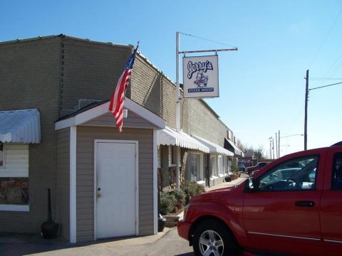 The Arkansas Steakhouse In The Middle Of Nowhere That’s One Of The Best On Earth