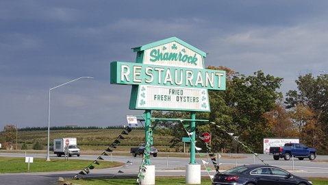 This Delicious Restaurant In Maryland On A Rural Country Road Is A Hidden Culinary Gem