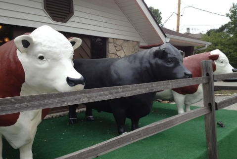 This Rustic Steakhouse In Indianapolis Is A Carnivore's Dream Come True