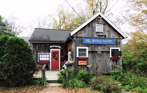 This Cozy Tea Room In Connecticut Is Like Something Out Of A British Fairy Tale