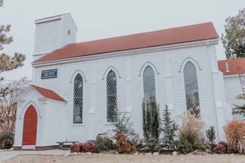 This Little White Chapel In Oklahoma Is The Oldest In The State And It's Simply Breathtaking