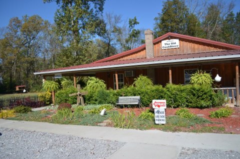 This Delicious Restaurant In Alabama On A Rural Country Road Is A Hidden Culinary Gem