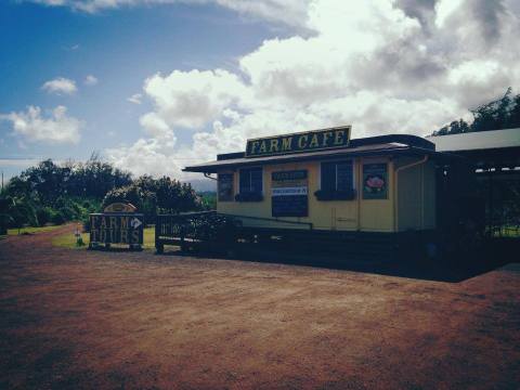 The Hawaii Farm Cafe In The Middle Of Nowhere Is Downright Delightful