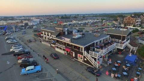 Everyone In Rhode Island Must Visit This Landmark Seafood Restaurant At Least Once