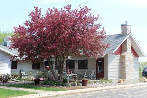 The Remote Cabin Restaurant Just Outside of Milwaukee That Serves Up The Most Delicious Food