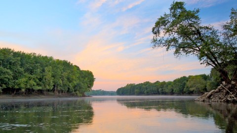 This Underrated Trail In Indiana Leads Right To A Hidden Lake