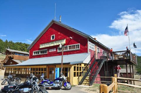 You'll Never Forget A Trip To This Historic Bar Near Denver