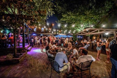 10 Beer Gardens You'll Want To Visit This Spring In Missouri