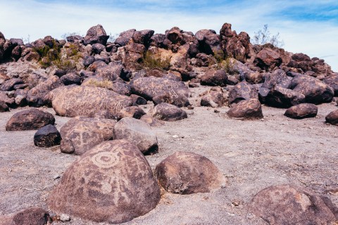 Few People Know About This Hidden Petroglyph Site In Arizona