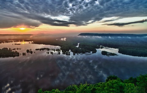 The One State Park In Iowa That Stands Out From The Rest