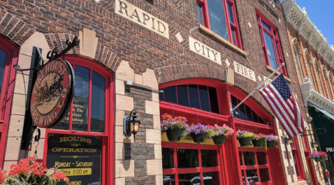 This Firehouse In South Dakota Is Actually A Restaurant And You'll Want To Eat Here